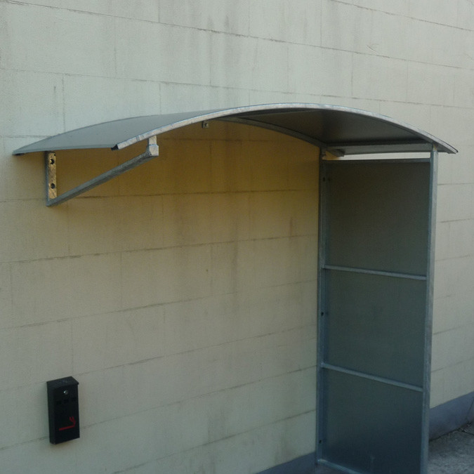 Wall Hung Shelter